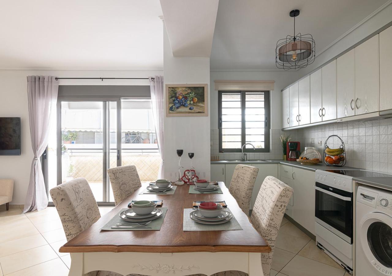 Elegant Apt 50Meters Close Acropolis Atenas Exterior foto
