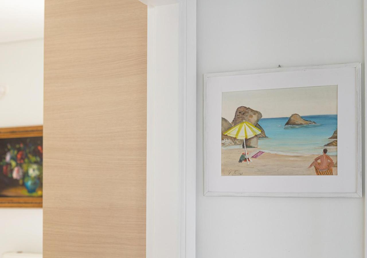 Elegant Apt 50Meters Close Acropolis Atenas Exterior foto