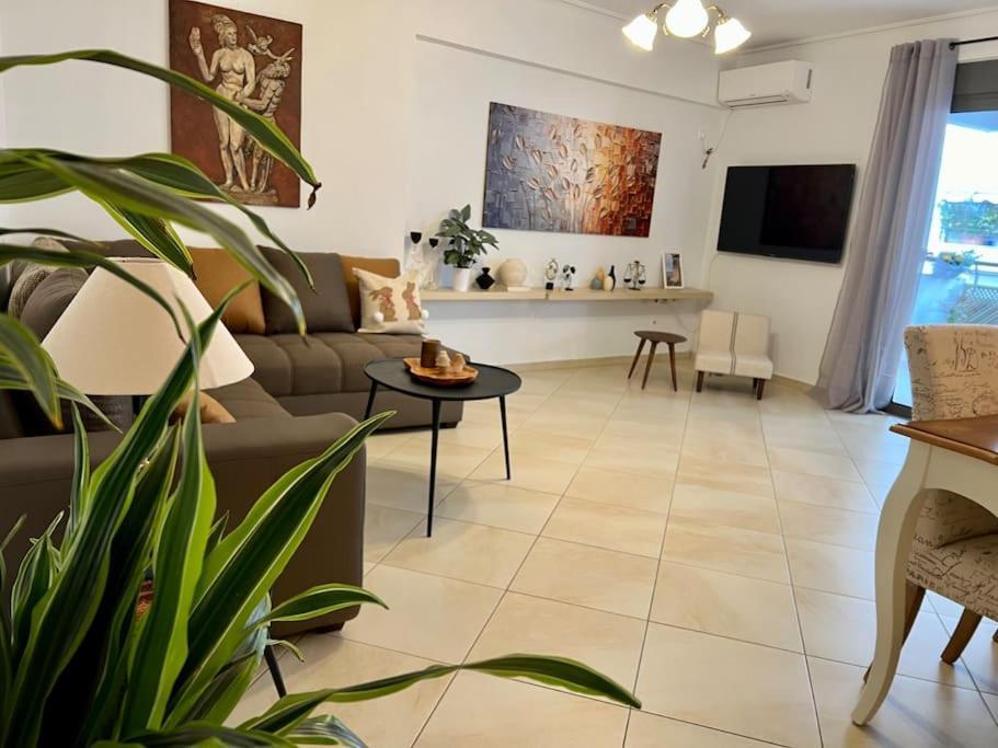 Elegant Apt 50Meters Close Acropolis Atenas Exterior foto